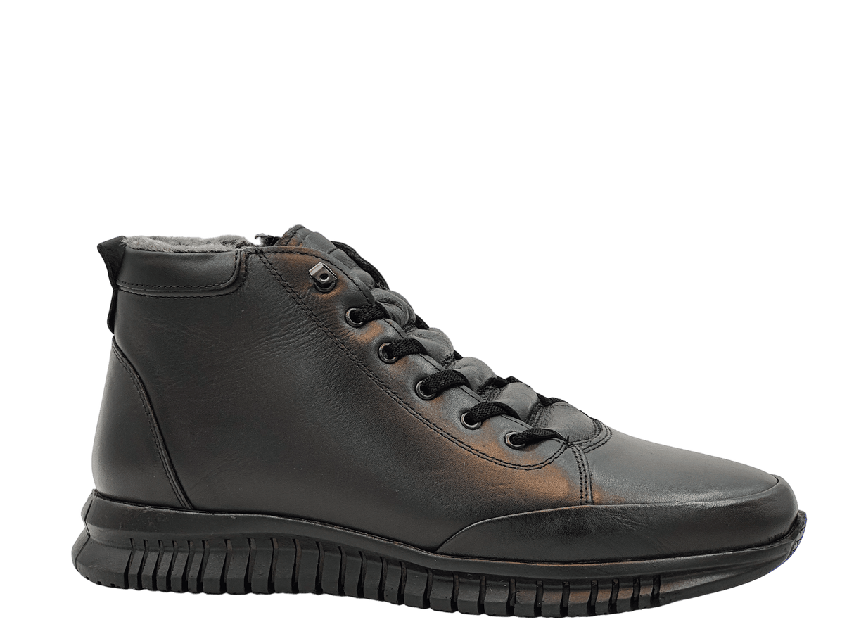 Ghete Barbati Claudio Casini Cart 2001 - Claudio Casini - amely.ro