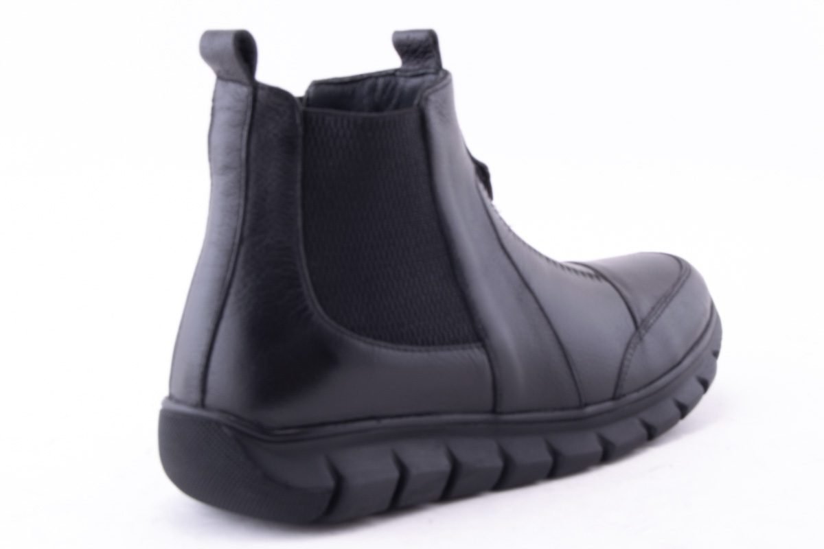 Ghete Dama Piele Naturala De Vitel Claudio Casini Cart 2003 /N - Claudio Casini - amely.ro