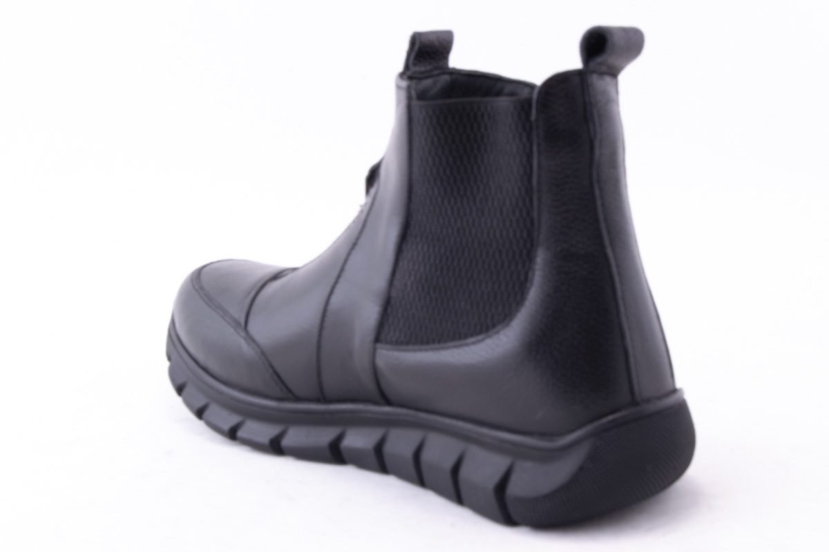 Ghete Dama Piele Naturala De Vitel Claudio Casini Cart 2003 /N - Claudio Casini - amely.ro