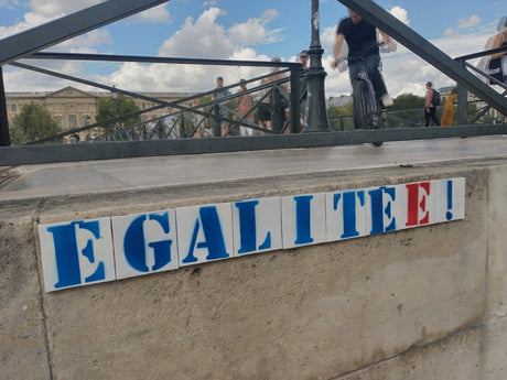 Istoria fascinantă a încălțămintei cu toc - amely.ro